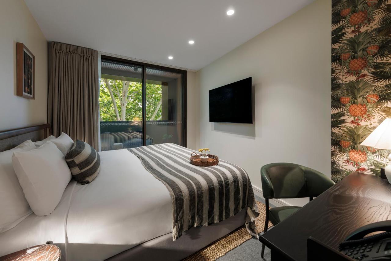 202 Elizabeth Hotel Sydney Ngoại thất bức ảnh A bedroom at the hotel