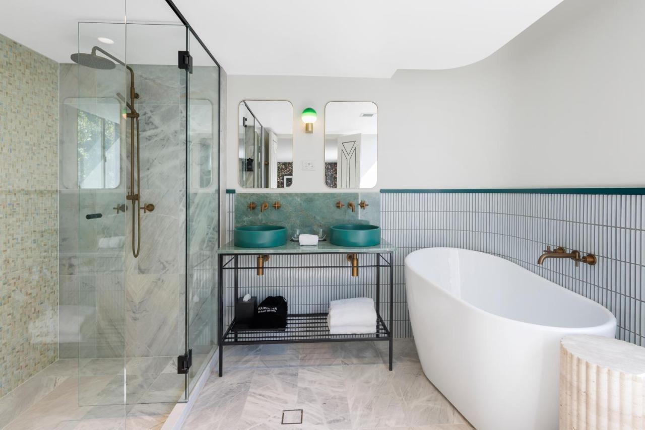 202 Elizabeth Hotel Sydney Ngoại thất bức ảnh Bathroom